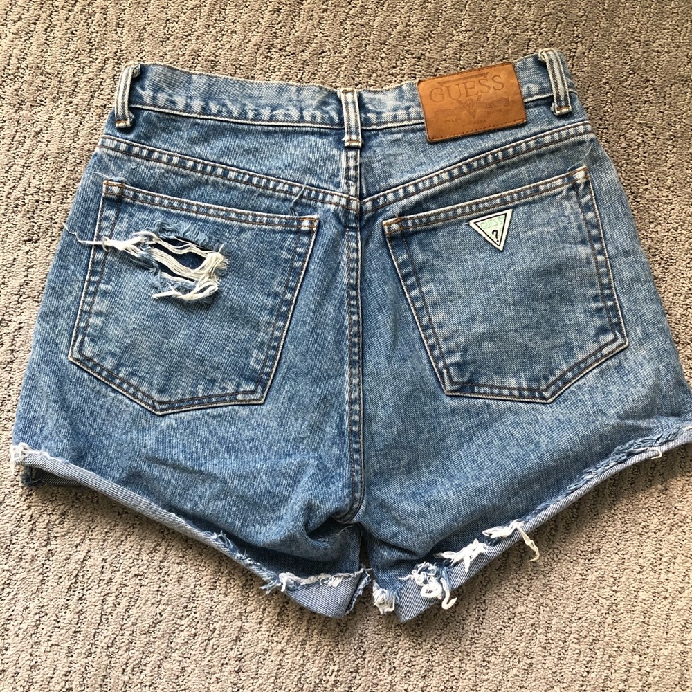 ✨Vintage GUESS Shorts✨